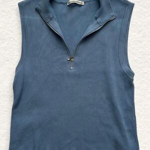 Abercrombie & Fitch Blue Mock Neck 1/4 Zip Knit Vest Top Medium